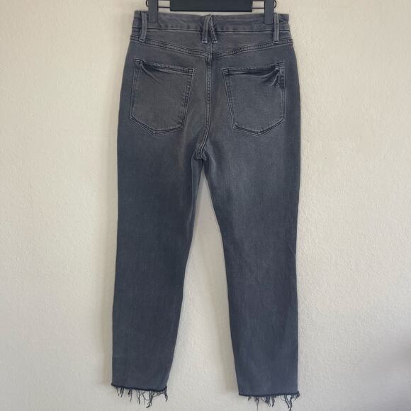Good American Good Classic Raw Hem Jeans Washed Black - Size 8/29 - Picture 5 of 7